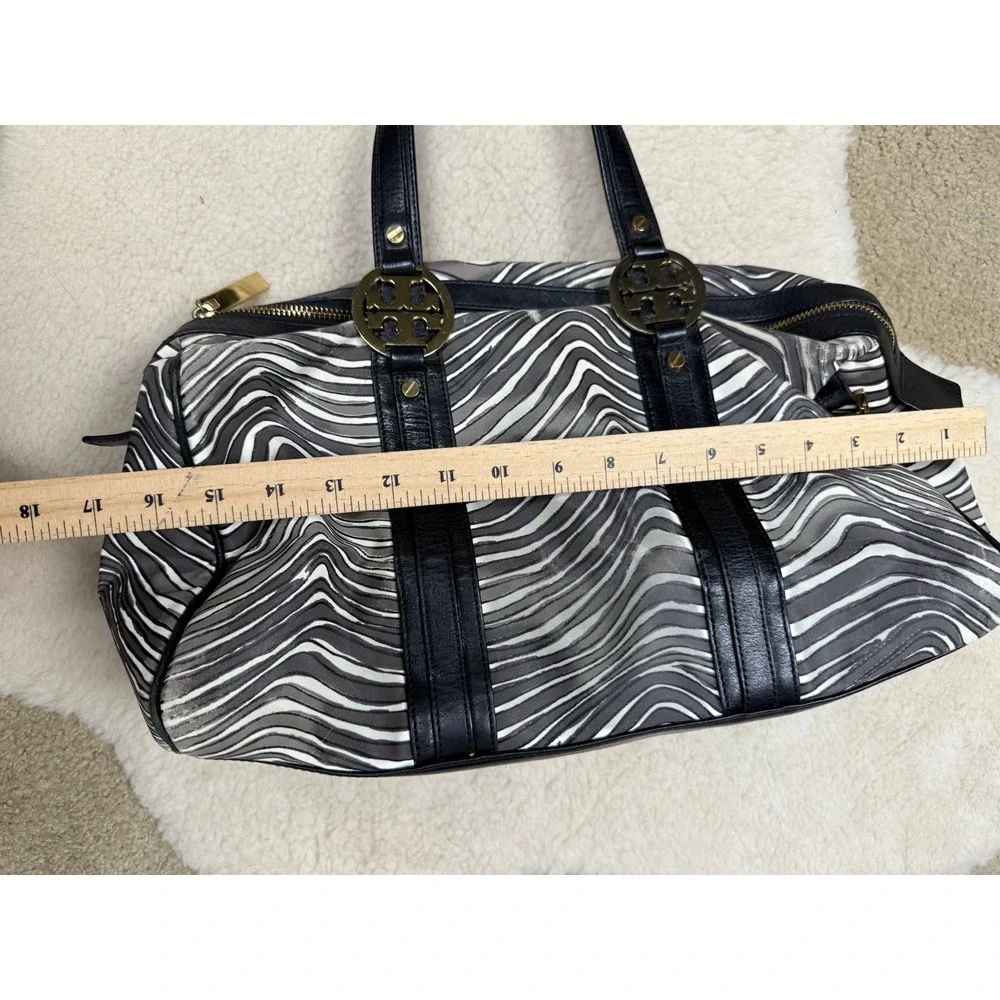 Tory Burch‎ Zebra Stripe Satchel Shoulder Bag Leather Trim Gold Logo Y2K Style